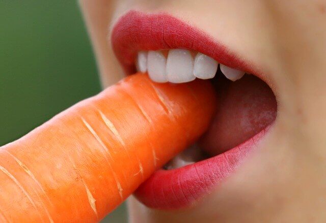comer zanahoria